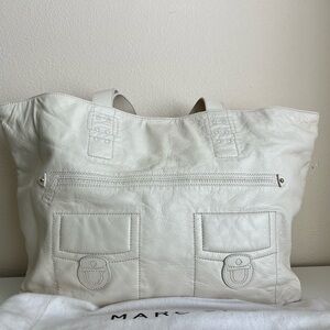 MARC JACOBS EXTRA LARGE WHITE LEATHER TOTE